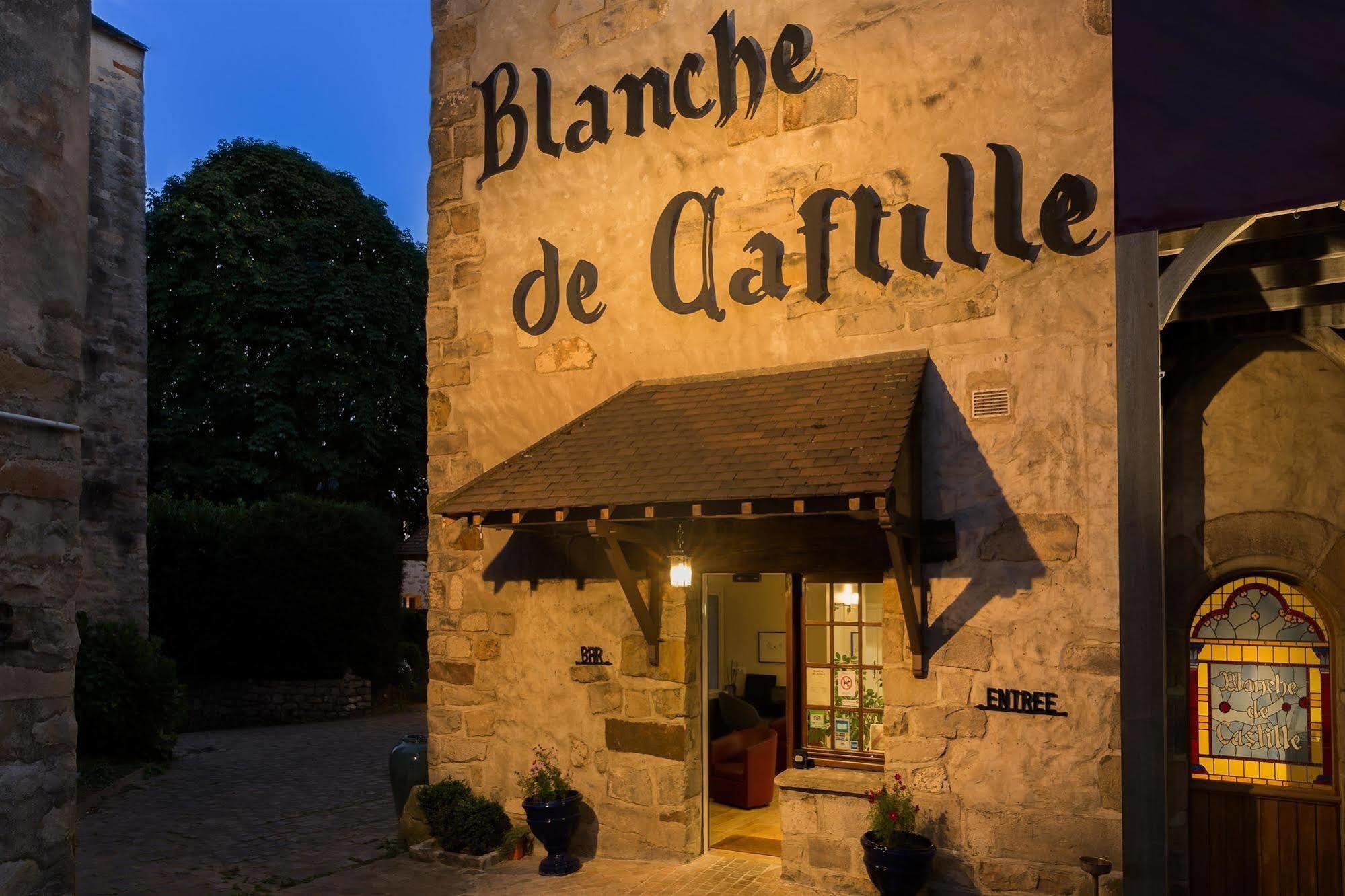 Best Western Blanche De Castille Dourdan Exterior foto
